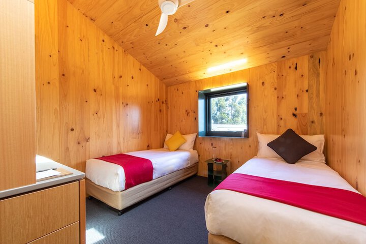 Room 4 of 51