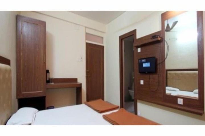 Room 12 of 54
