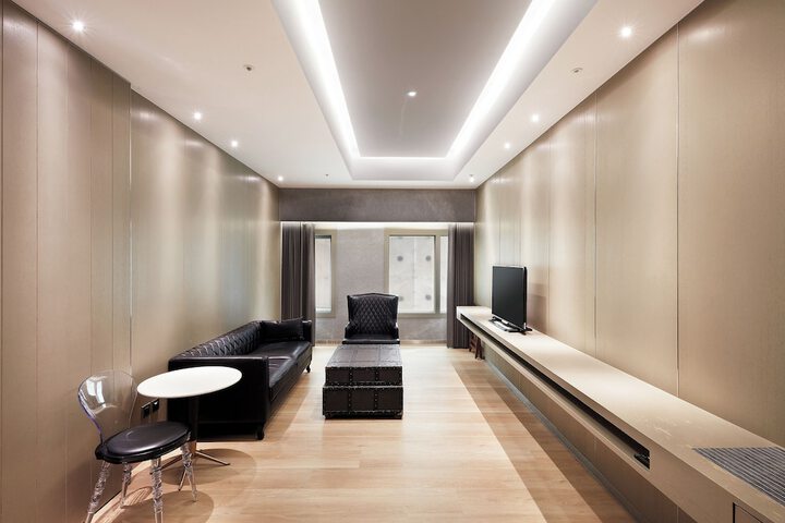 Room 43 of 72
