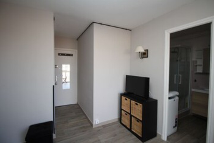 Room 19 of 21