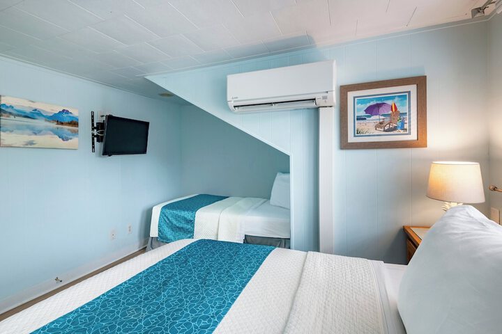 Room 45 of 147
