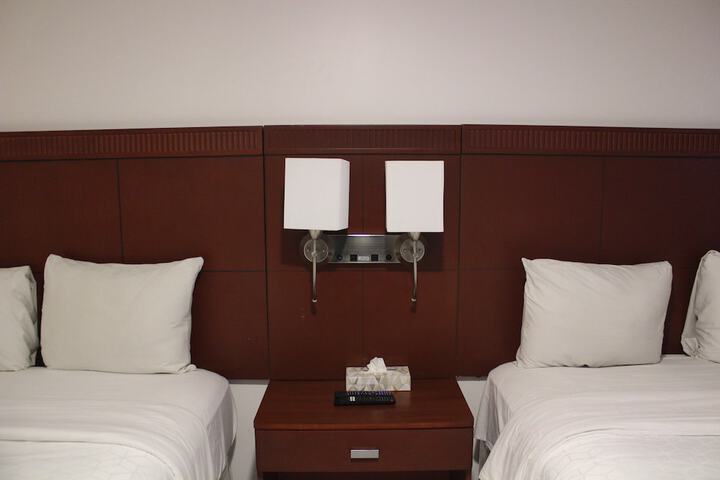Room 26 of 70