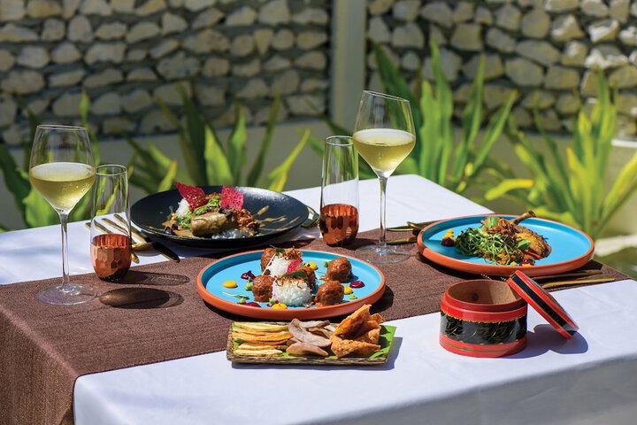 Dining 105 of 121