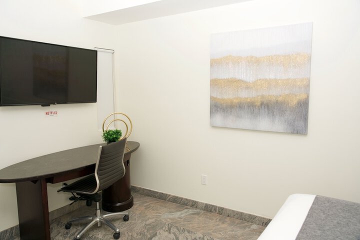 Room 66 of 159