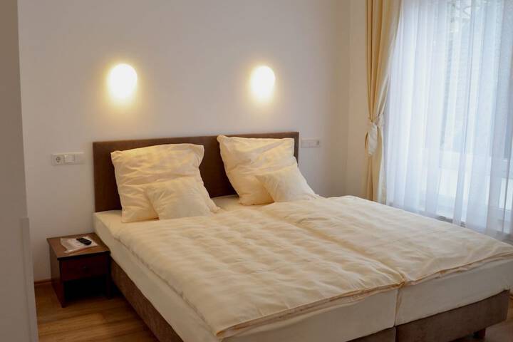 Room 2 of 24