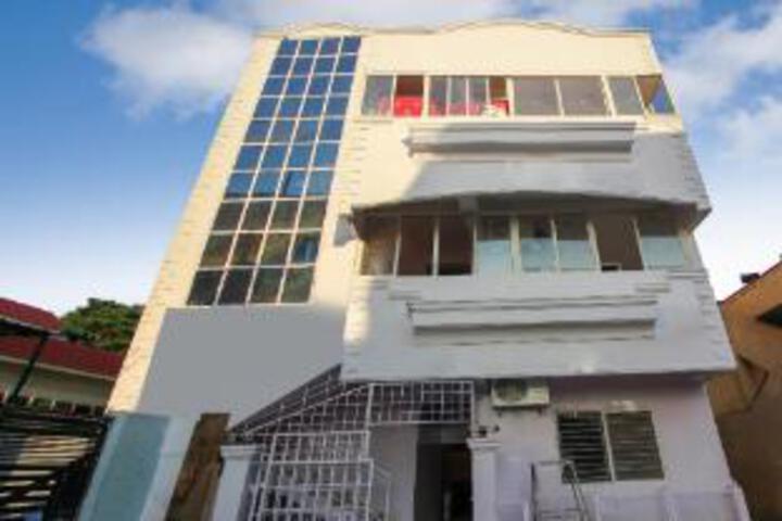 Hotel O New Banjara Residency