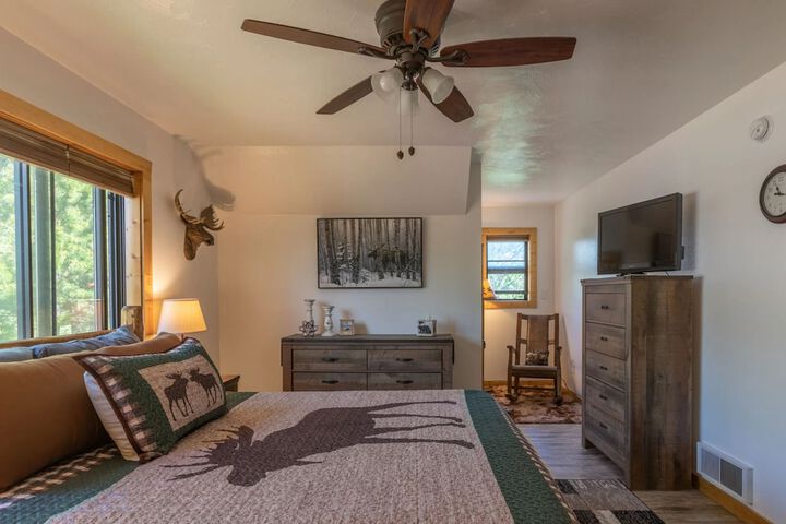 Room 7 of 49