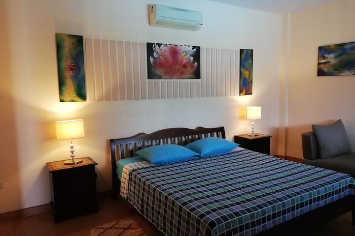 Room 13 of 53