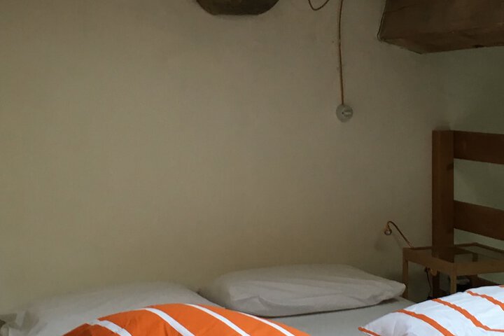 Room 12 of 54