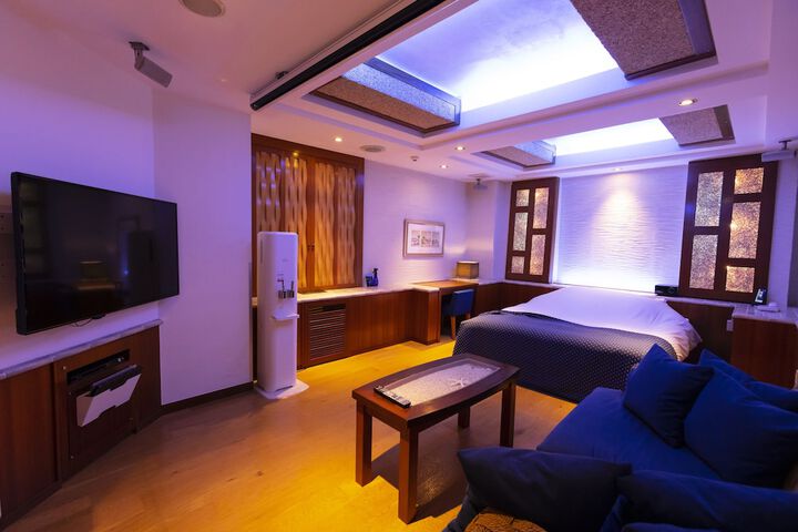 Room 15 of 41