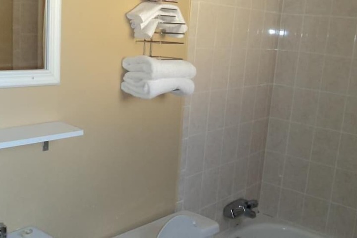 Room 14 of 20
