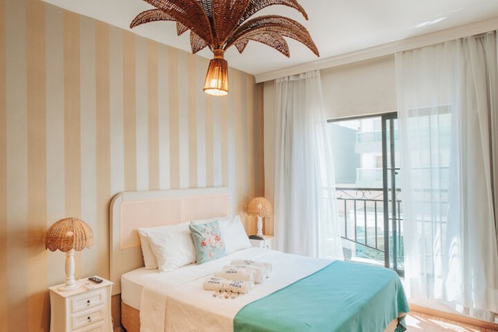Room 14 of 56
