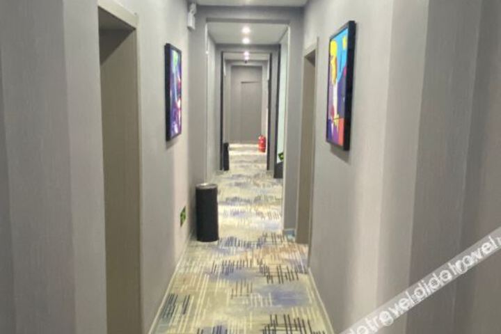 Hotel Interior 3 of 8