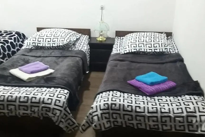 Room 2 of 11