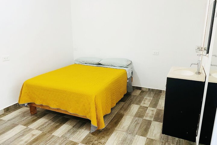 Room 37 of 103
