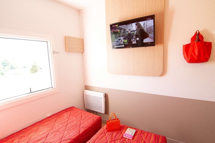 Room 7 of 50