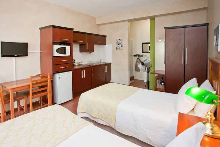 Room 45 of 150