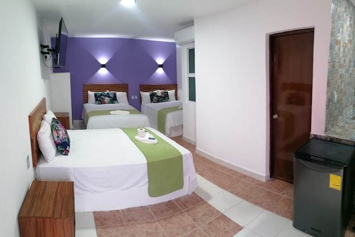 Room 10 of 19