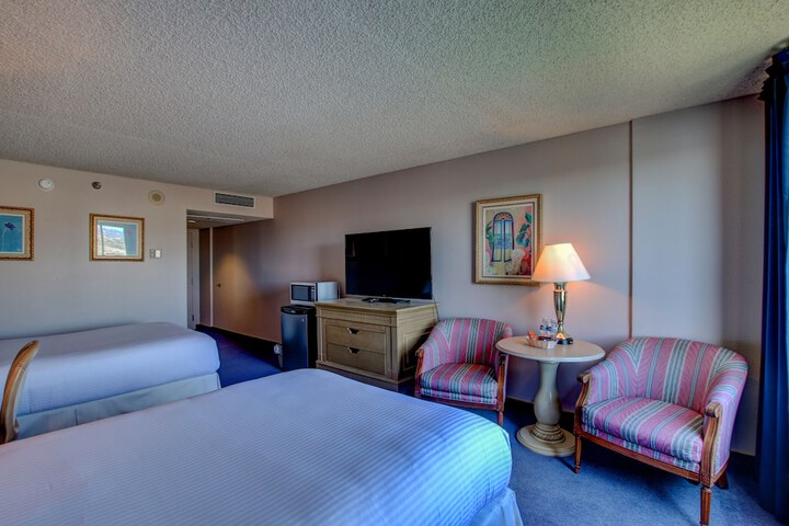2 Double Beds (2 of 9)