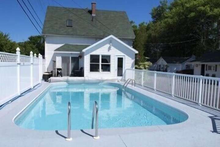 Pool 47 of 63