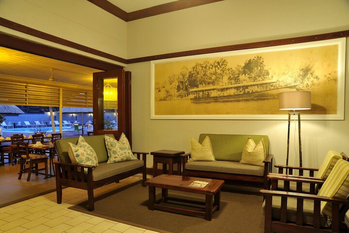 Lounge 189 of 207