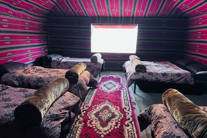 Room 14 of 35