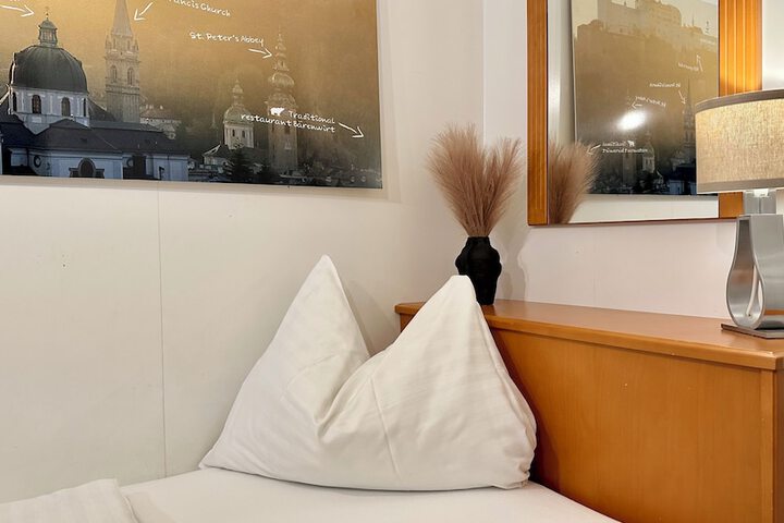 Room 40 of 109