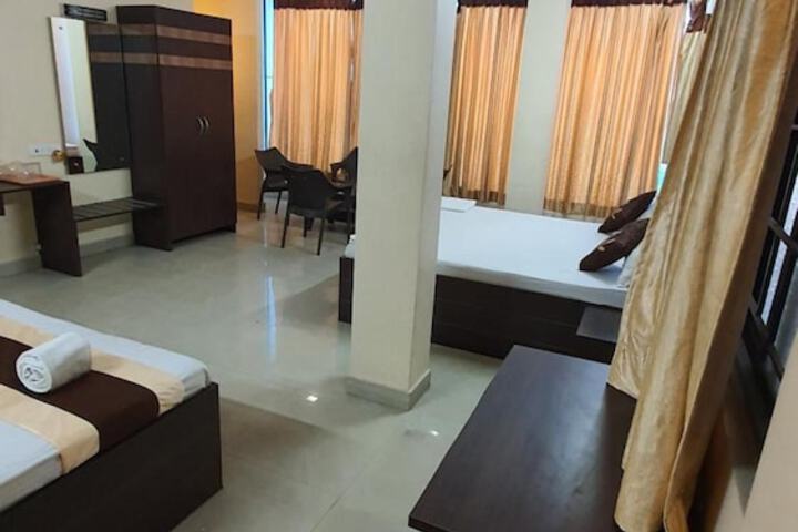 Room 34 of 50