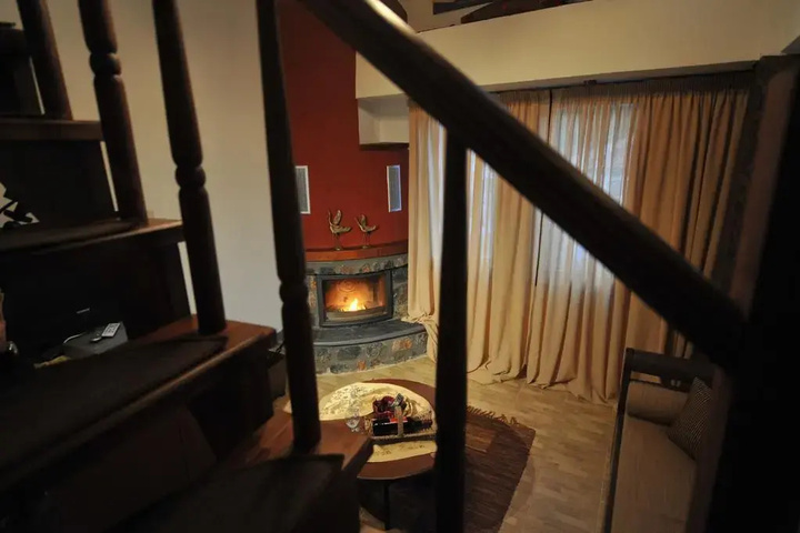 Room 16 of 23