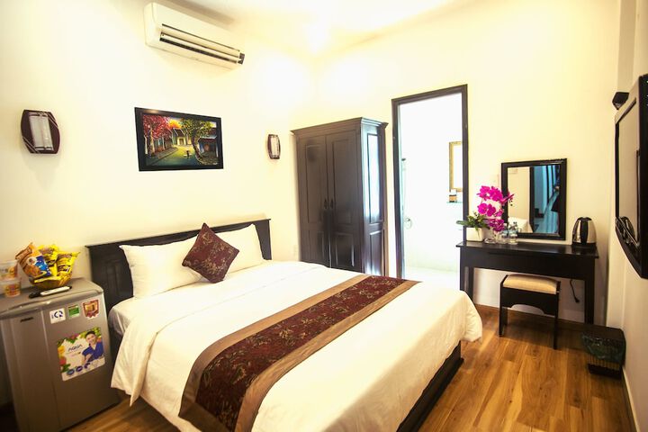 Room 12 of 31