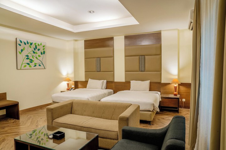 Room 15 of 57
