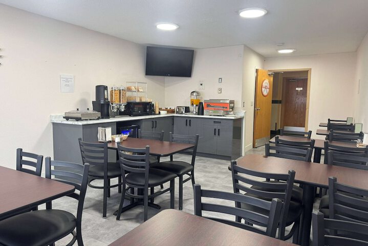 Breakfast/Coffee Service 45 of 46