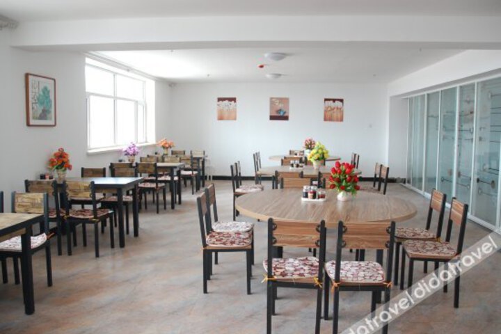 Dongfang Chunyuan Business Motel