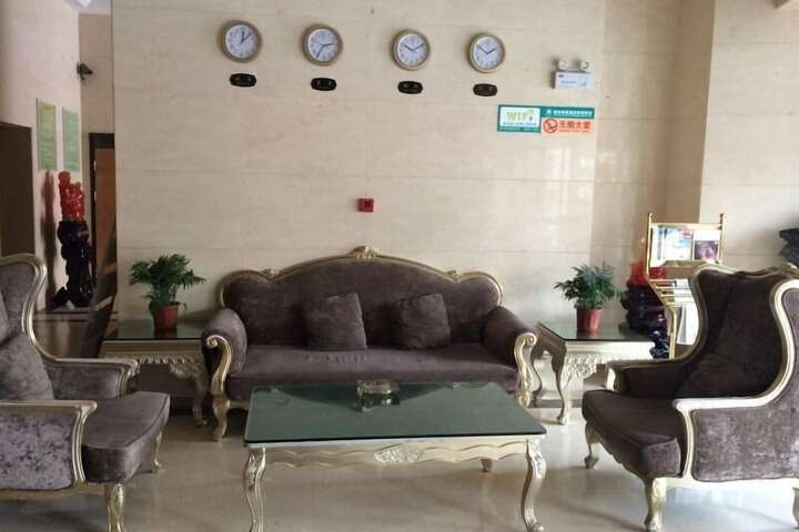 Hotel Interior 4 of 54