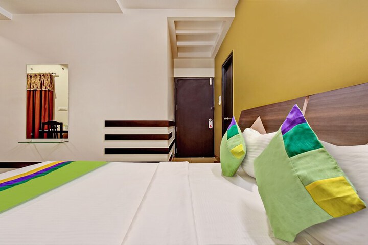 Room 29 of 52