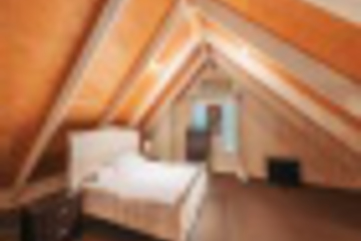 Room 423 of 540