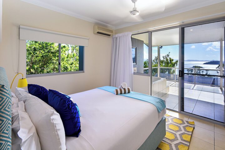 Room 42 of 342