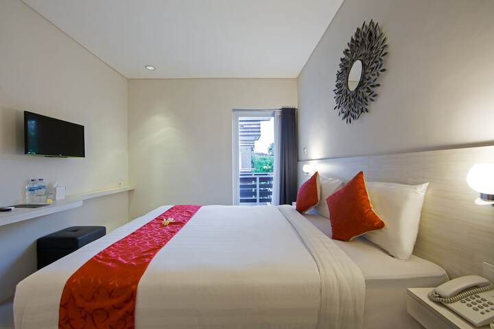 Room 10 of 43