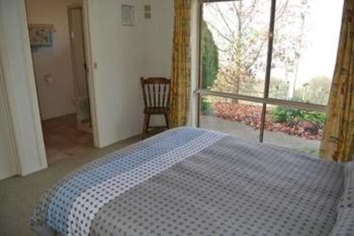 Room 3 of 10