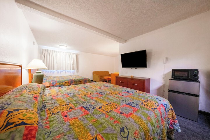 Room 30 of 52