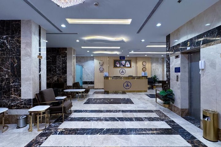 Golden Baron Hotel