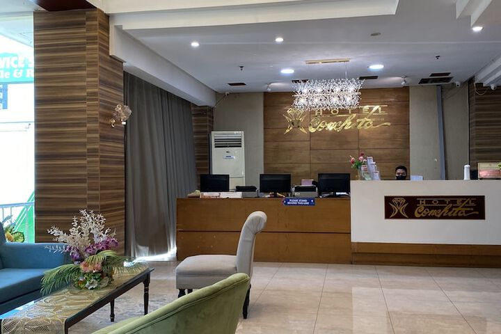 Hotel Interior 4 of 23