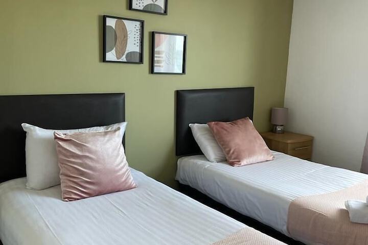 Room 5 of 67