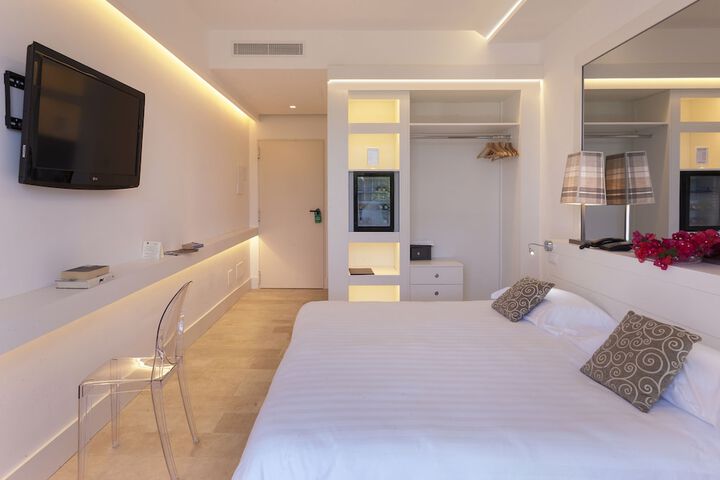 Room 17 of 101