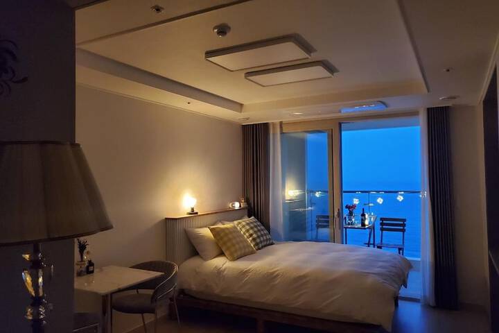 Room 511 of 640