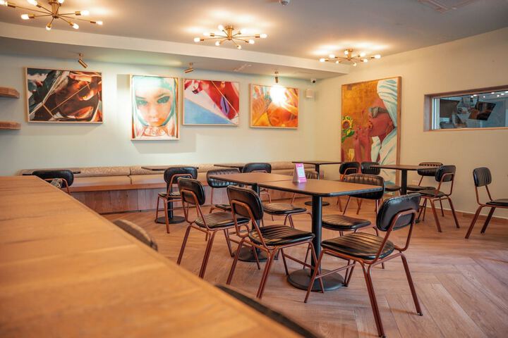 restaurant cafeteria
