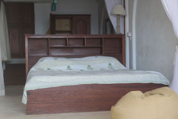 Room 14 of 79
