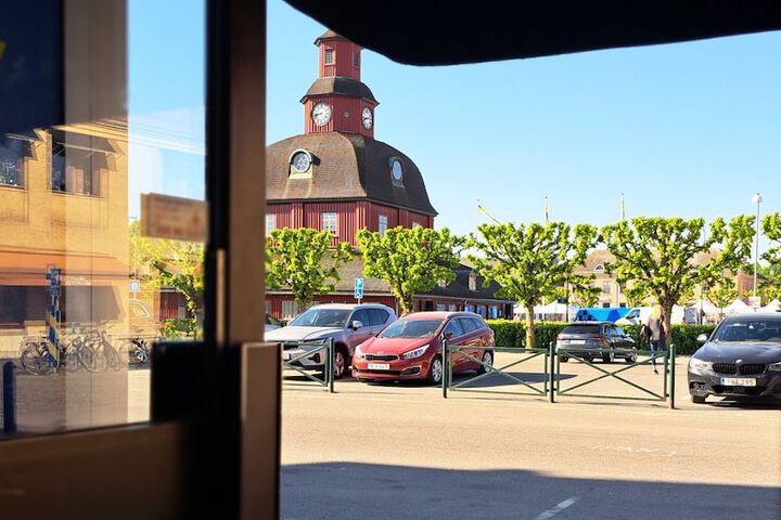 Hotel View 144 of 146