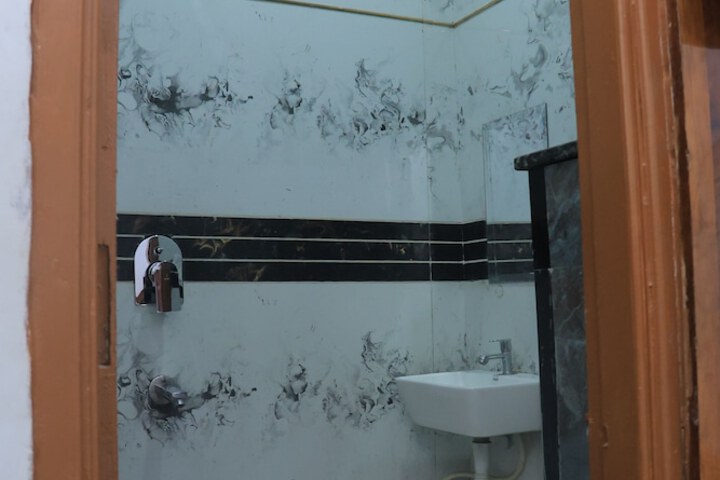 Room 20 of 30