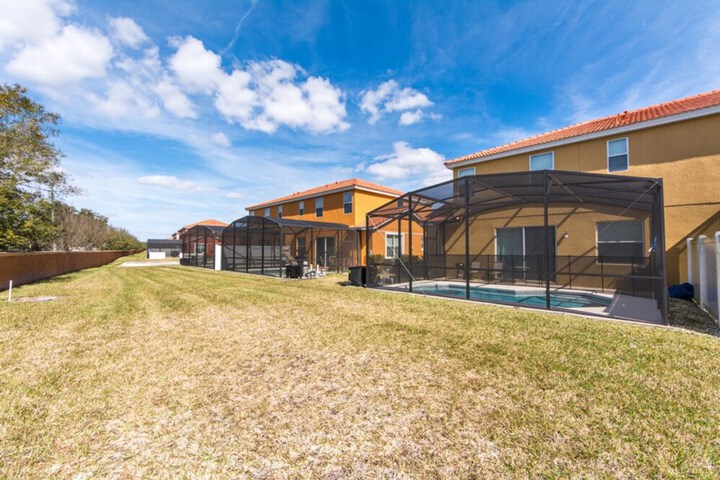 Property Grounds 47 of 64